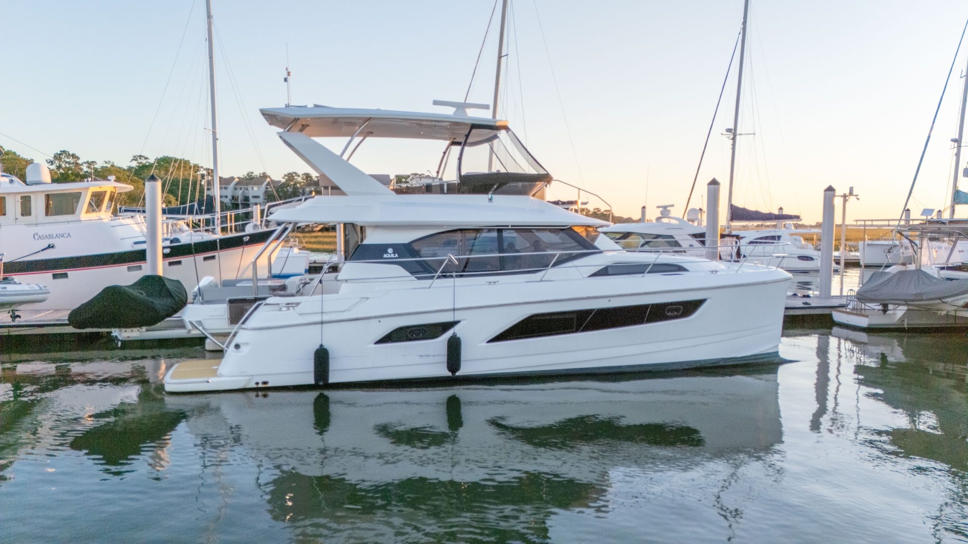 2021 Aquila 44 "Intuition" - photo 1