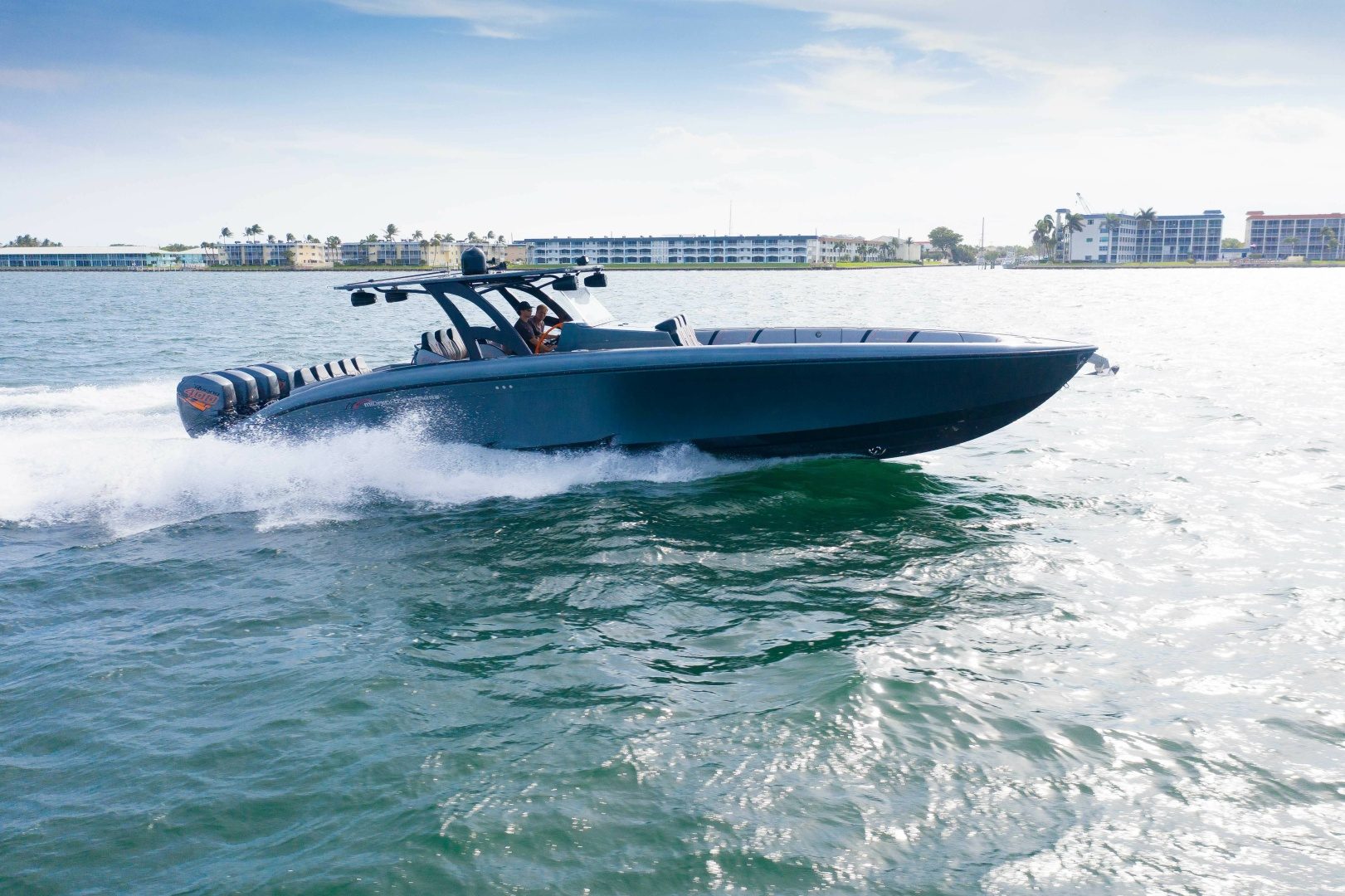 2019 Midnight Express 43 Open - photo 1