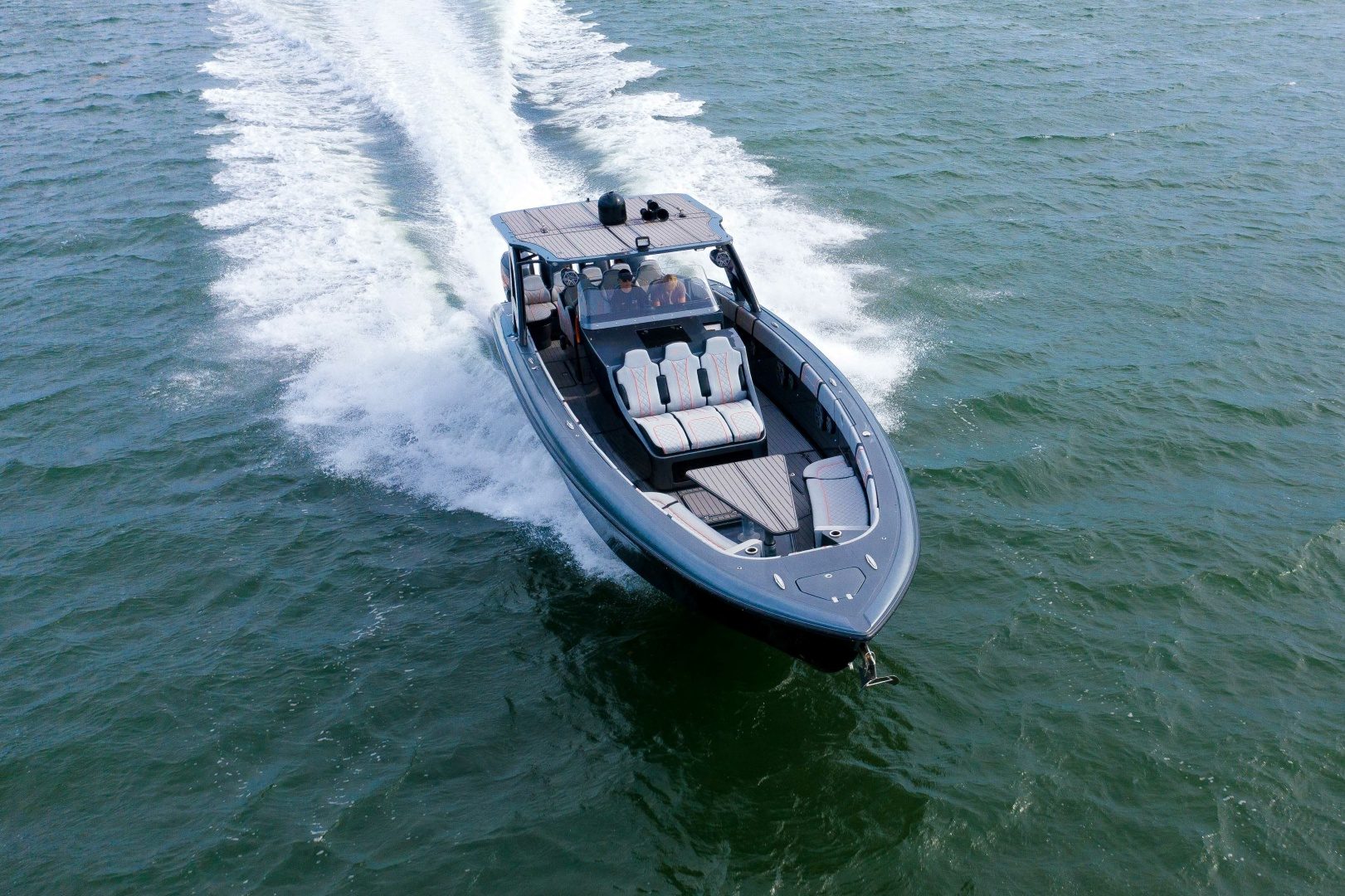 2019 Midnight Express 43 Open - photo 2