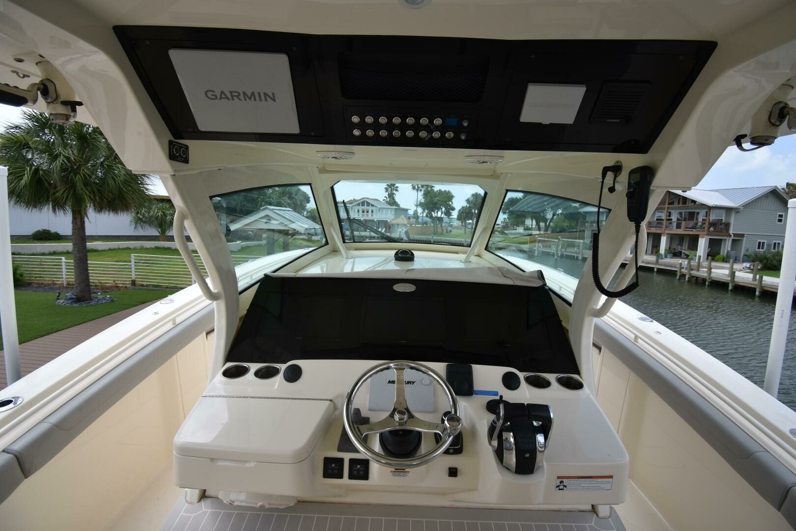 2022 Scout 425 LXF - photo 3