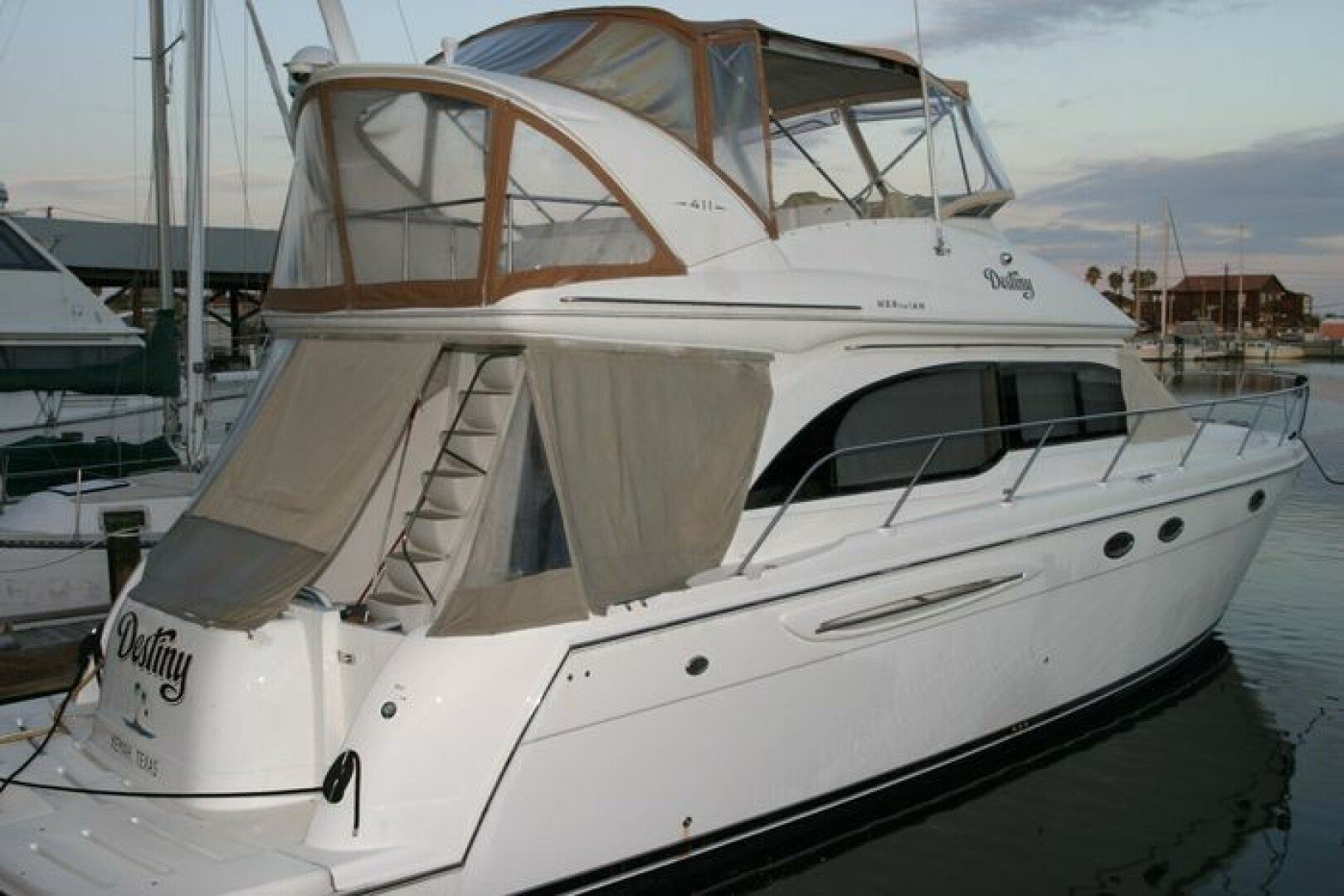 2005 Meridian 411 Sedan "DESTINY" - photo 1