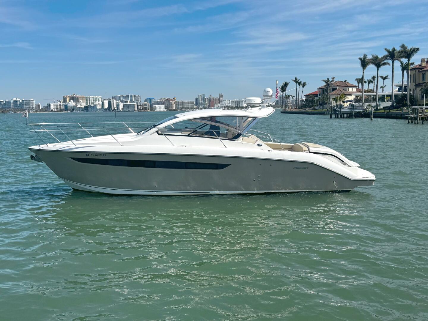 2015 Pursuit 365i Sport Coupe "Cadence" - photo 2