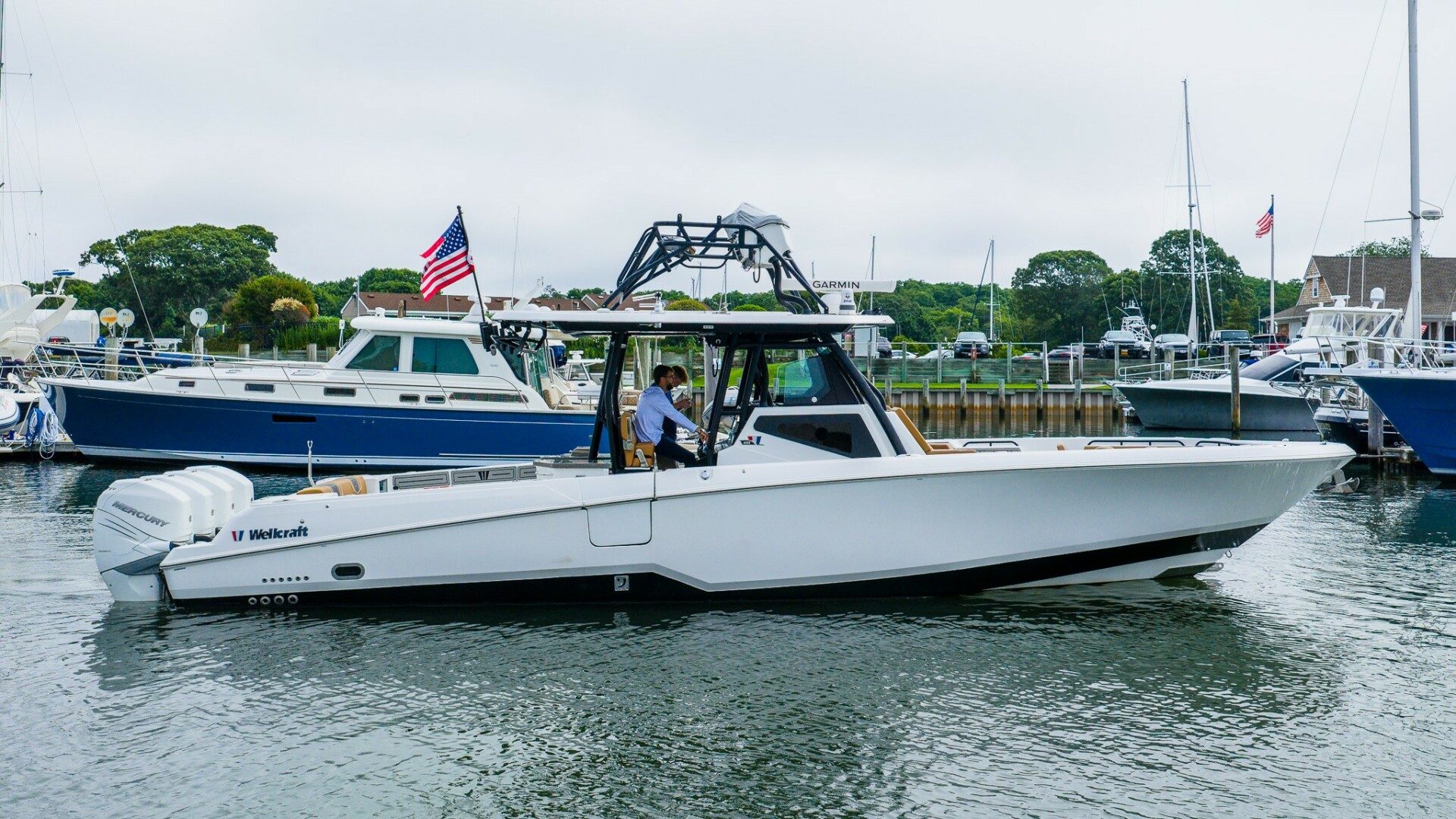 2021 Wellcraft 402 Fisherman - photo 1