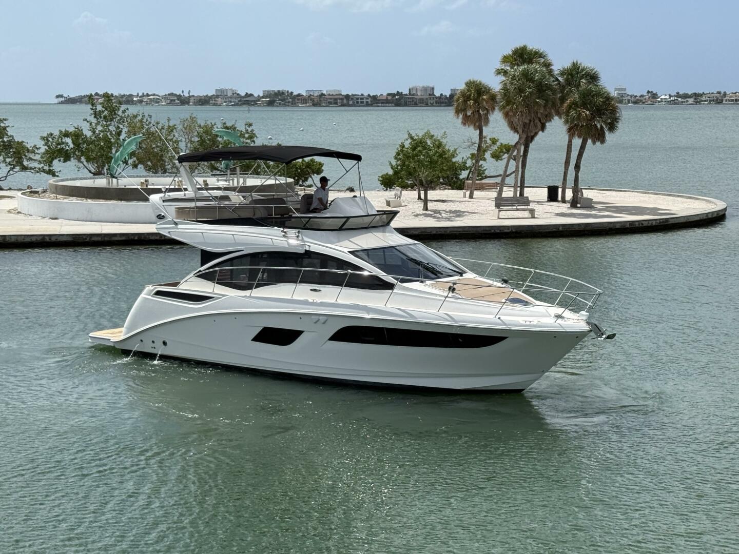 2018 Sea Ray FLY 400 "TEE TIME III" - photo 1