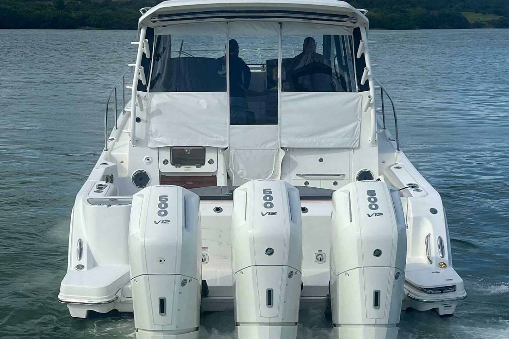2022 Boston Whaler Conquest 405 - photo 3