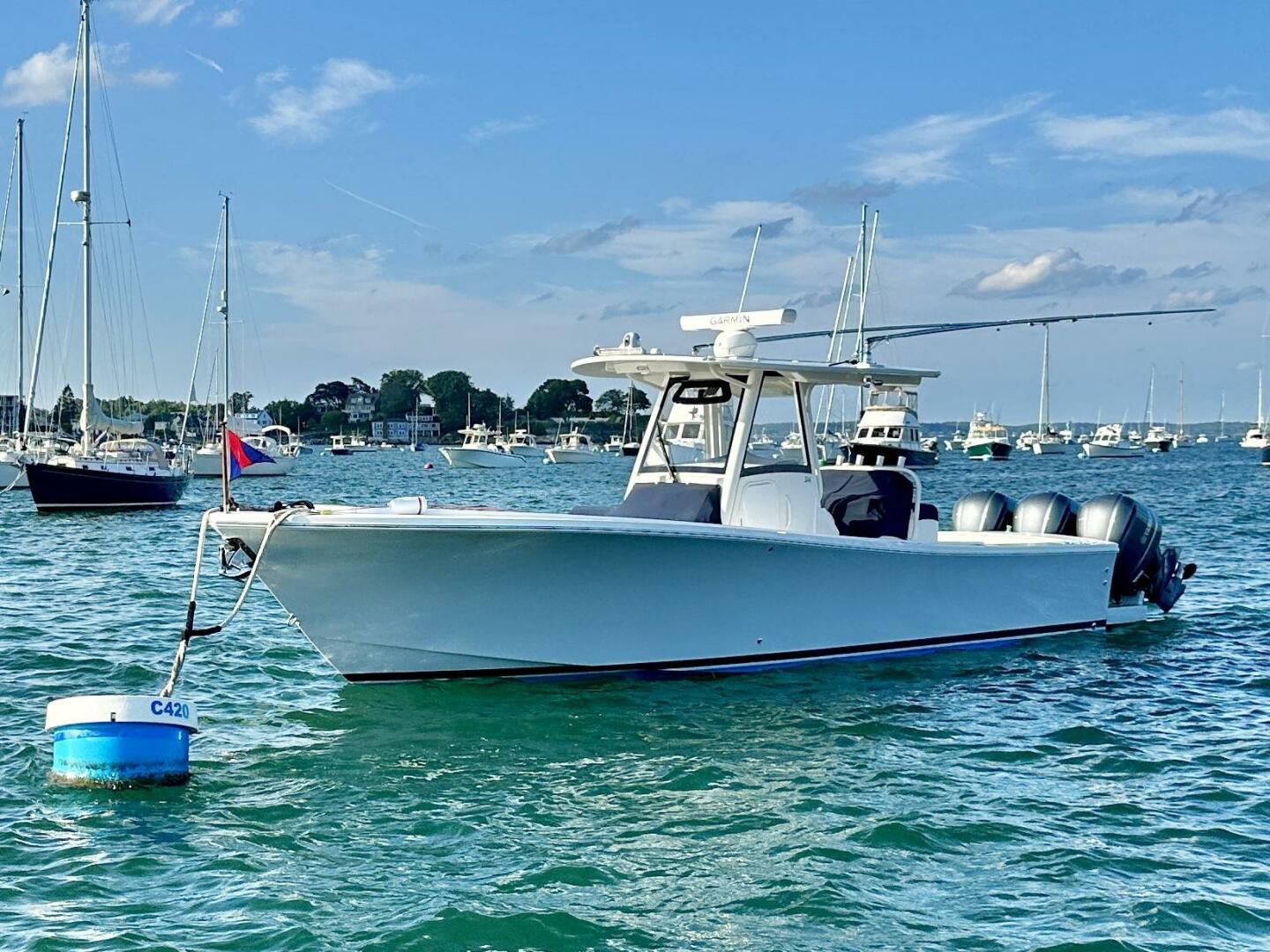2021 Regulator 34SS - photo 2