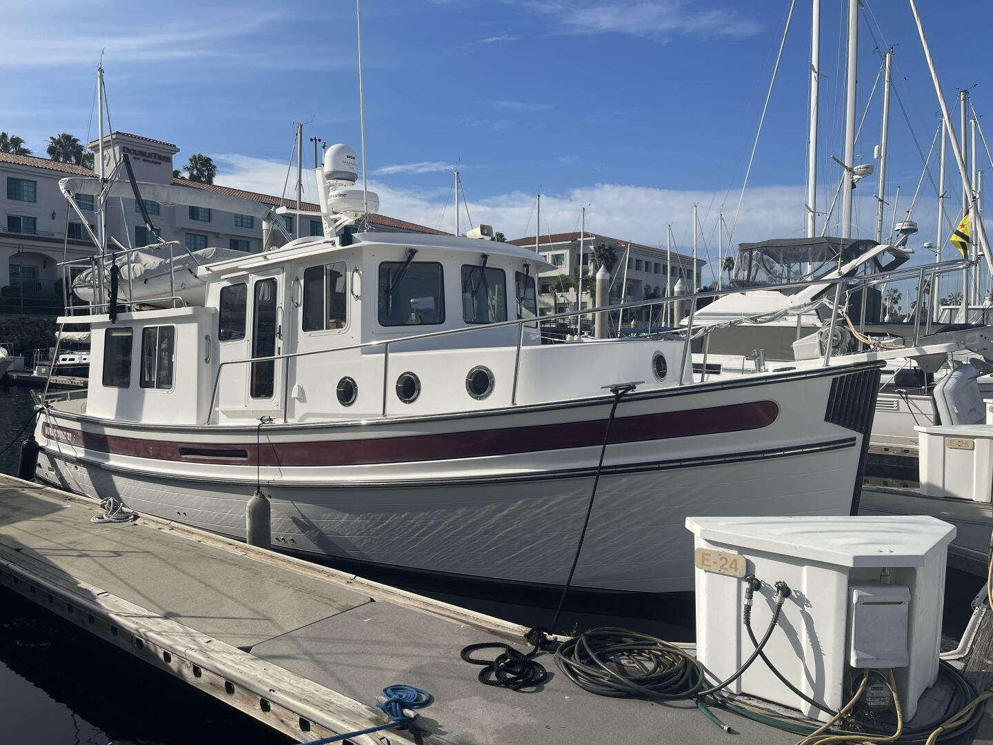 2005 Nordic Tugs 37 "Moon River" - photo 1