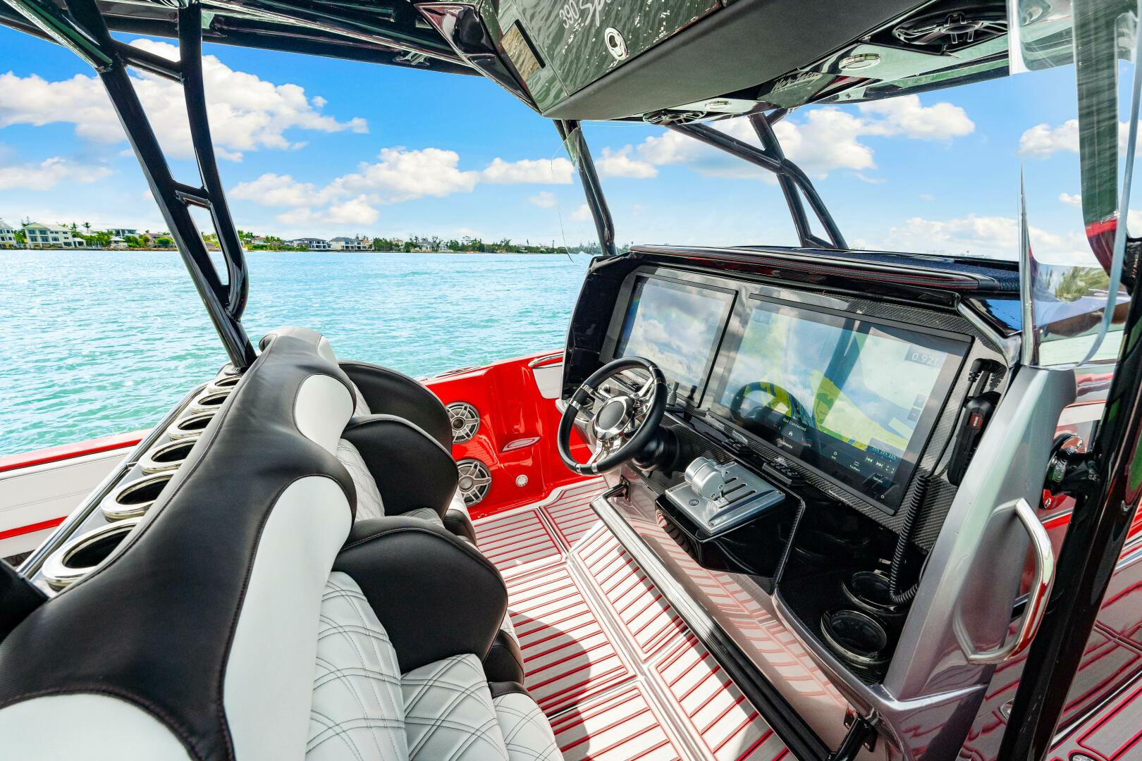 2022 Nor-Tech 390 SS - photo 2