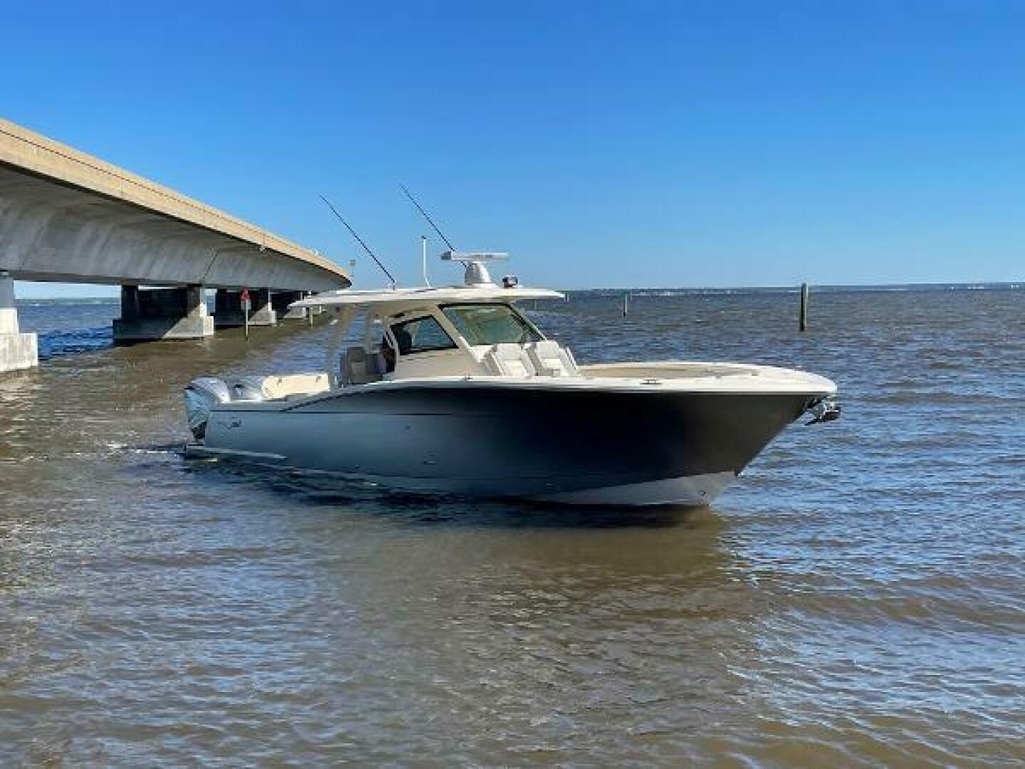 2019 Scout 380 LXF - photo 2