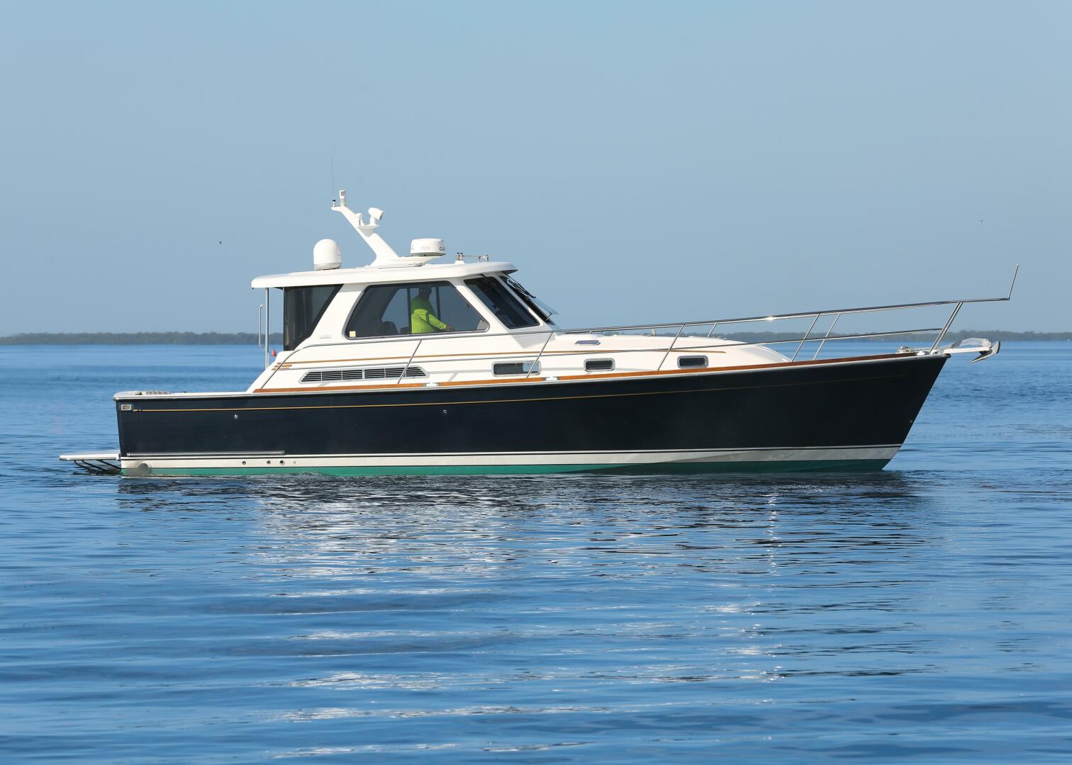 2006 Sabre 38 Hard Top Express - photo 3