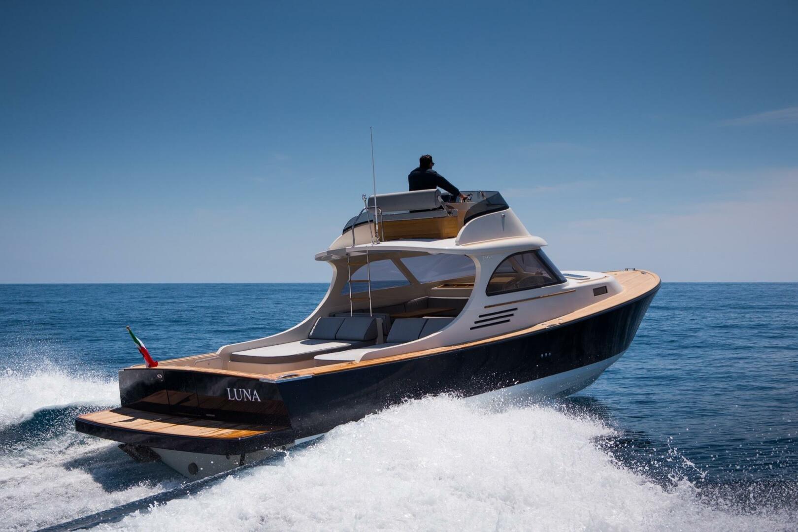 2025 Toy Marine 36 Fly - photo 2