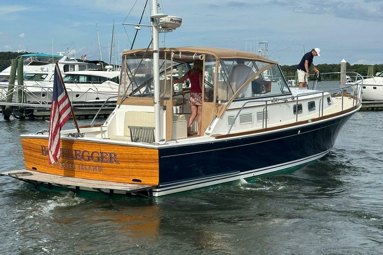 1995 Grand Banks 38 Eastbay EX "BOOTLEGGER" - photo 2