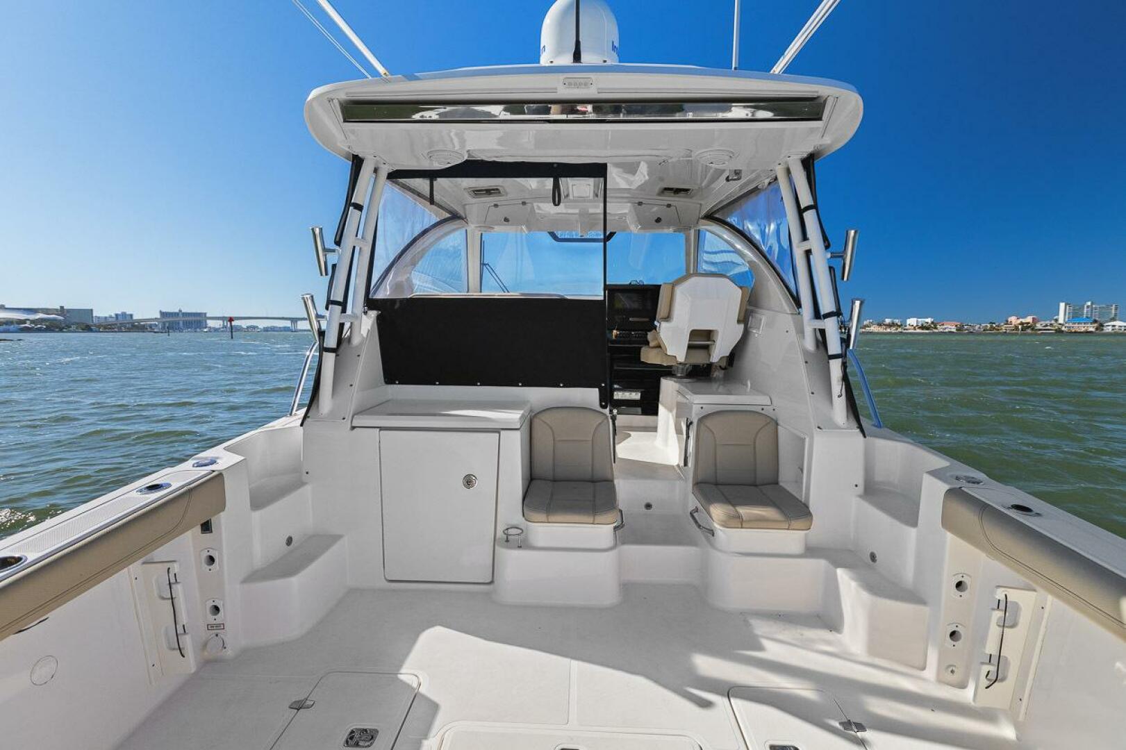 2018 Pursuit 355 OS - photo 2