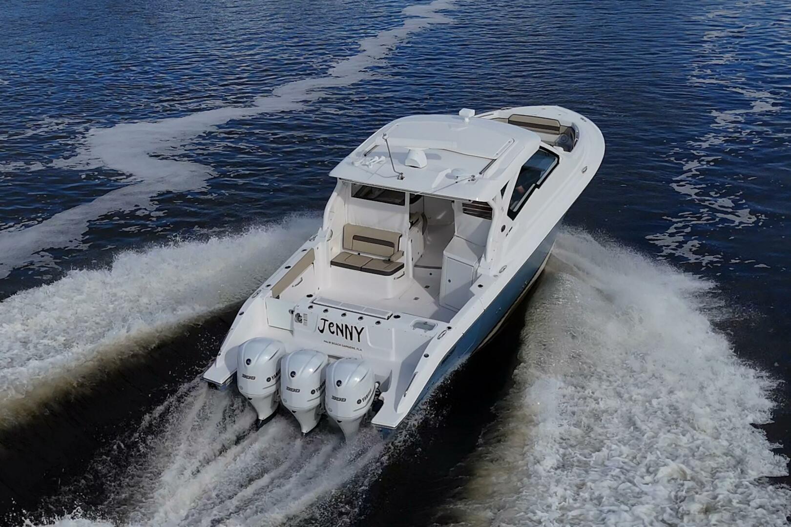 2019 Pursuit 365DC - photo 3