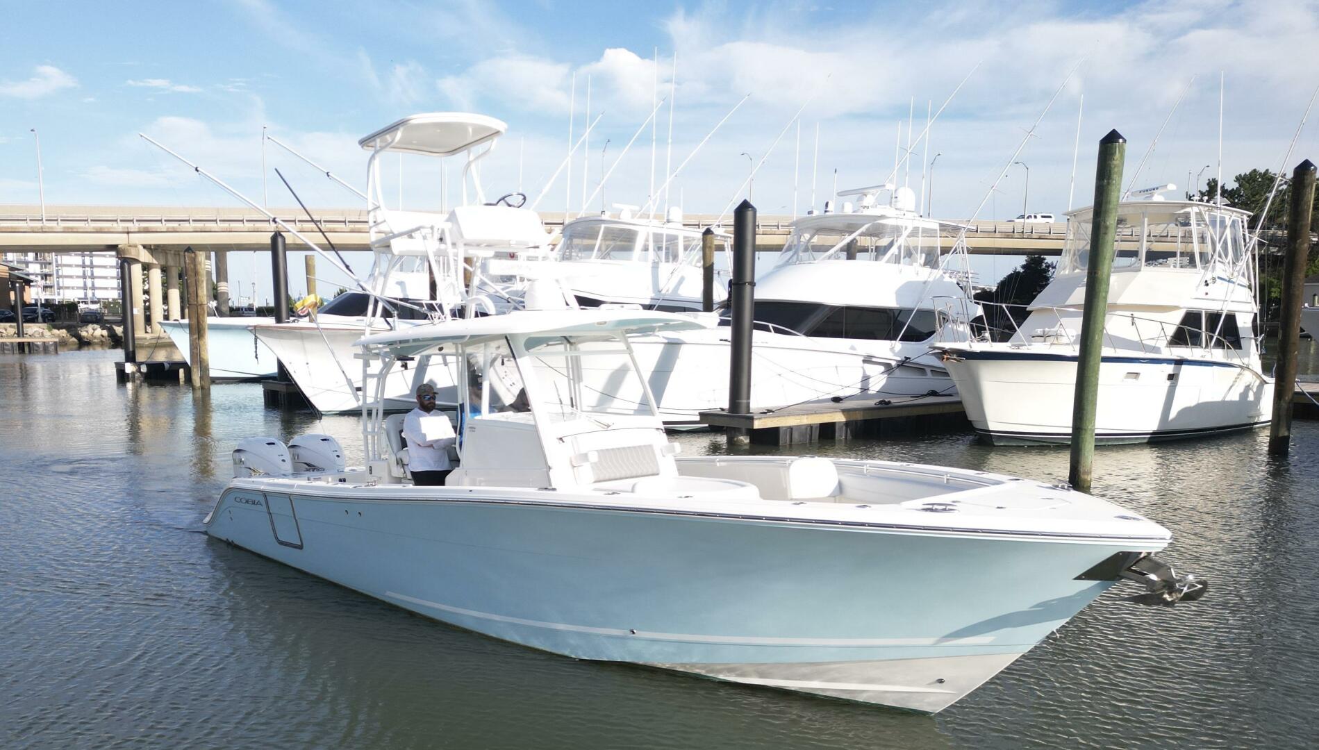 2020 Cobia 350 CC - photo 2