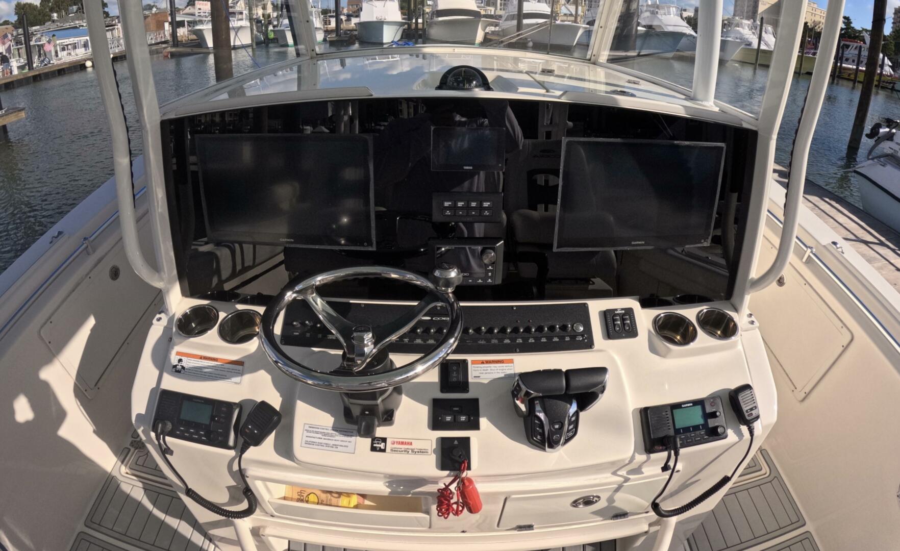 2020 Cobia 350 CC - photo 3