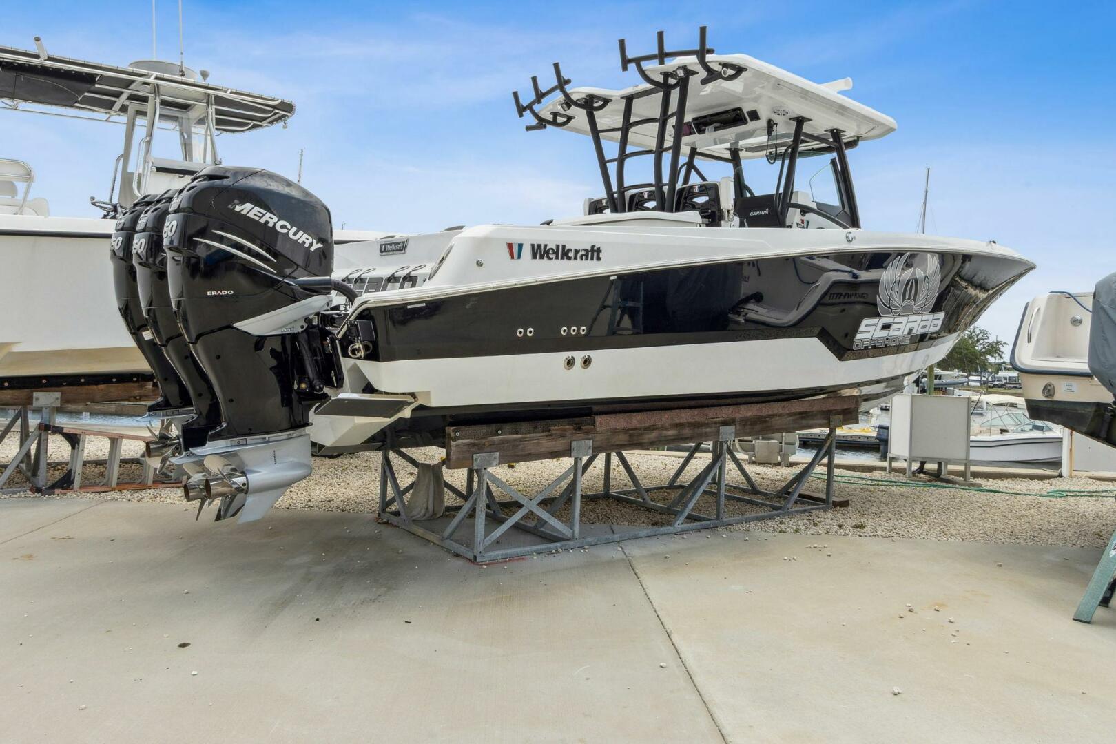 2023 Wellcraft 352 Fisherman Center Console - photo 3