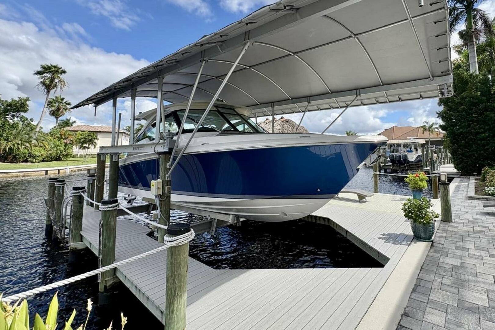 2024 Tiara Sport 34 LX - photo 3