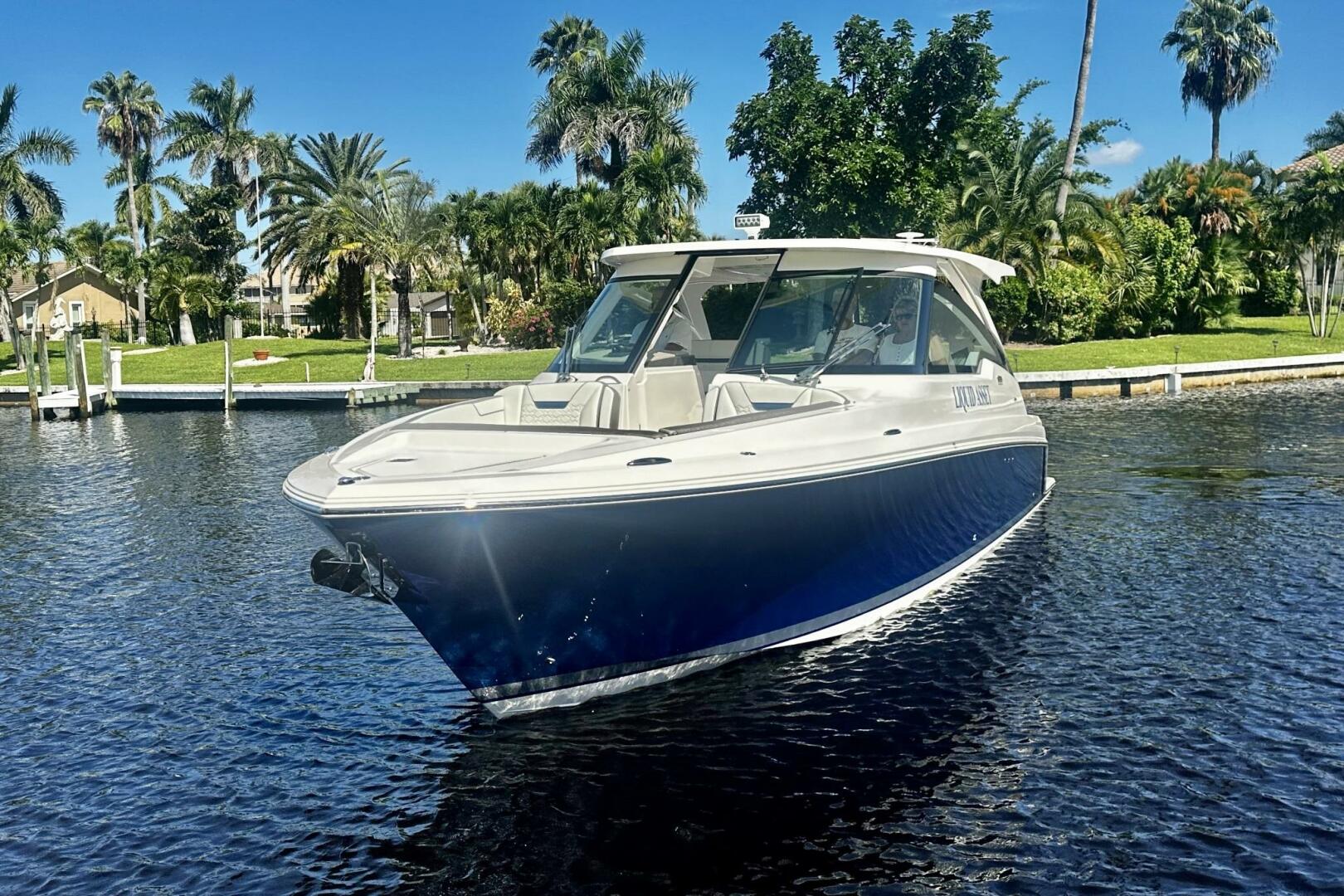 2024 Tiara Sport 34 LX - photo 2
