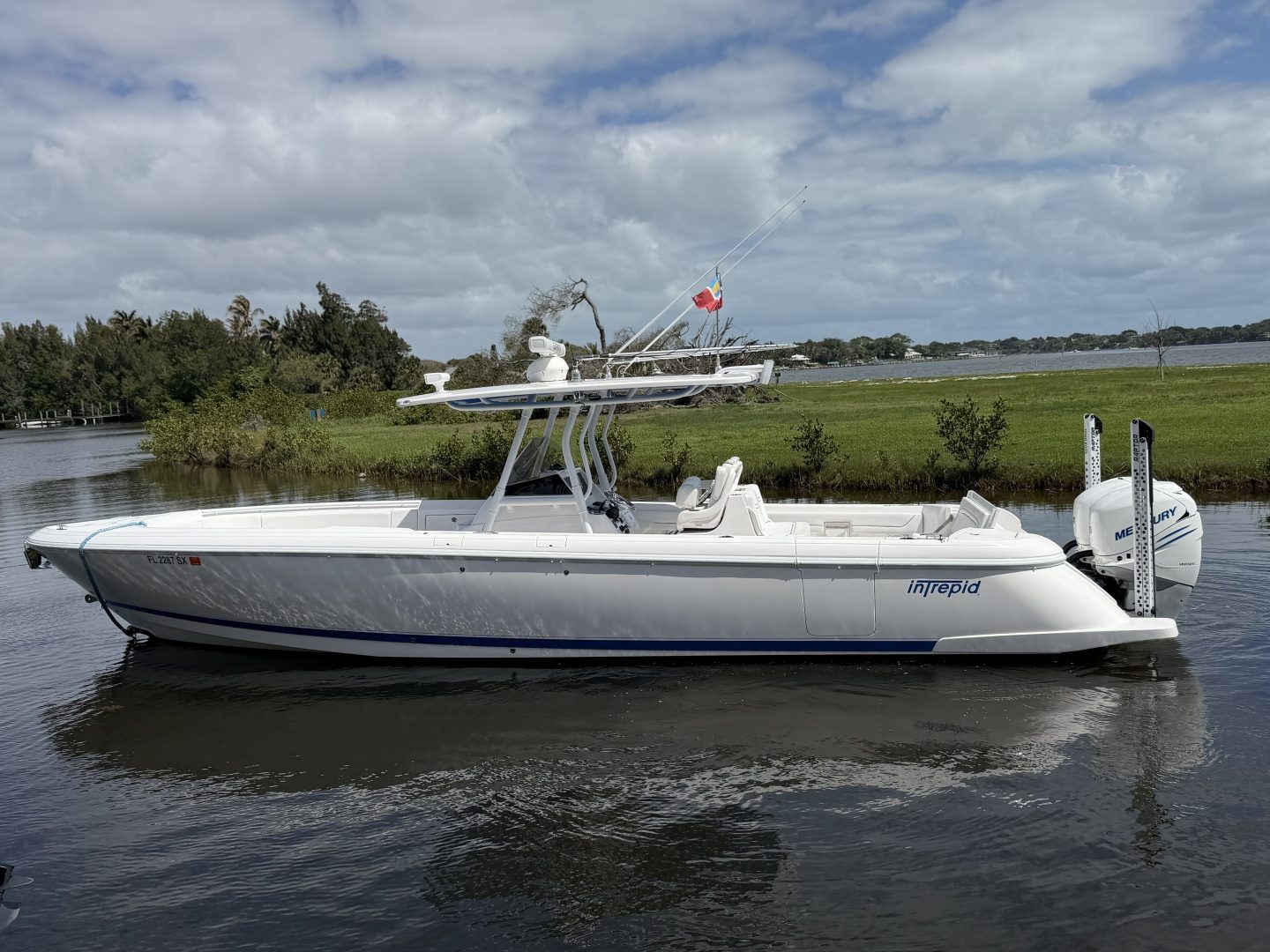 2021 Intrepid 345 Nomad FE - photo 1