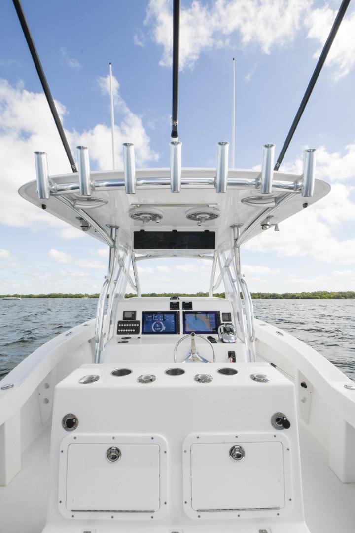 2019 Ocean Master 336 Center Console - photo 3