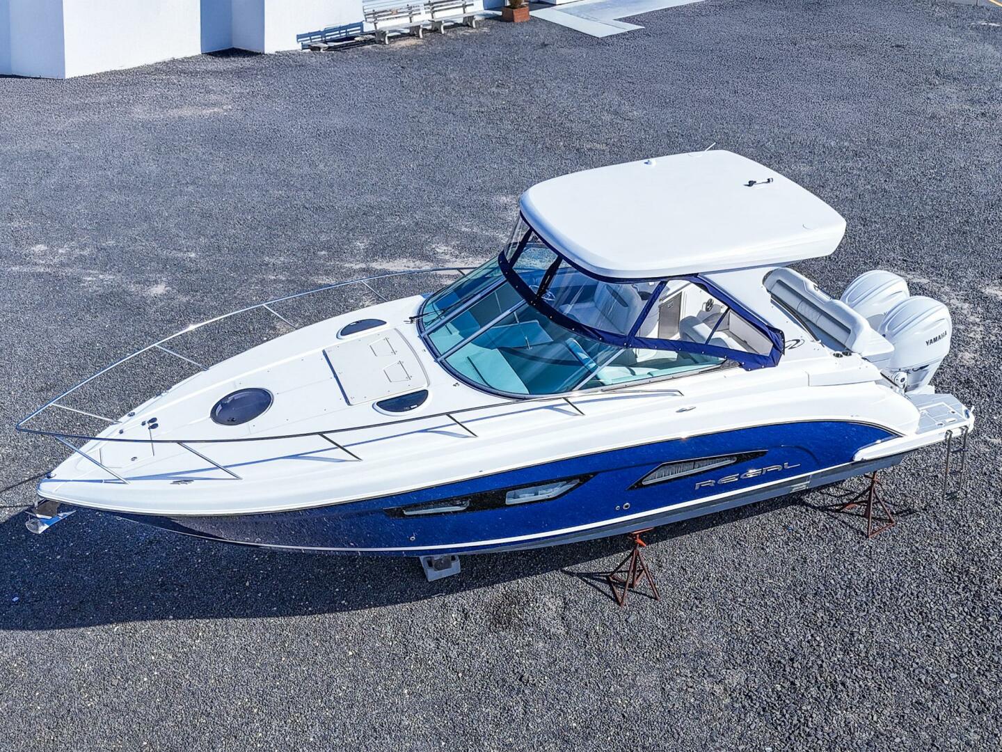 2026 Regal 33 XO - photo 1