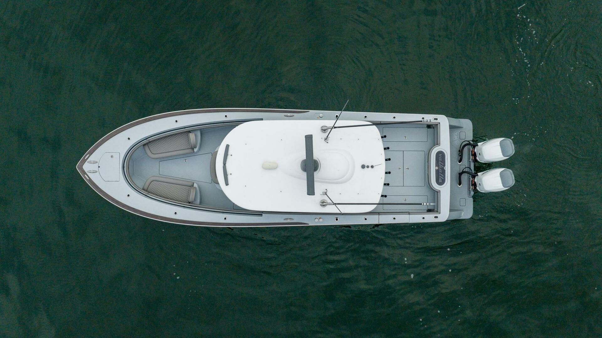 2023 Valhalla Boatworks V-33 - photo 3