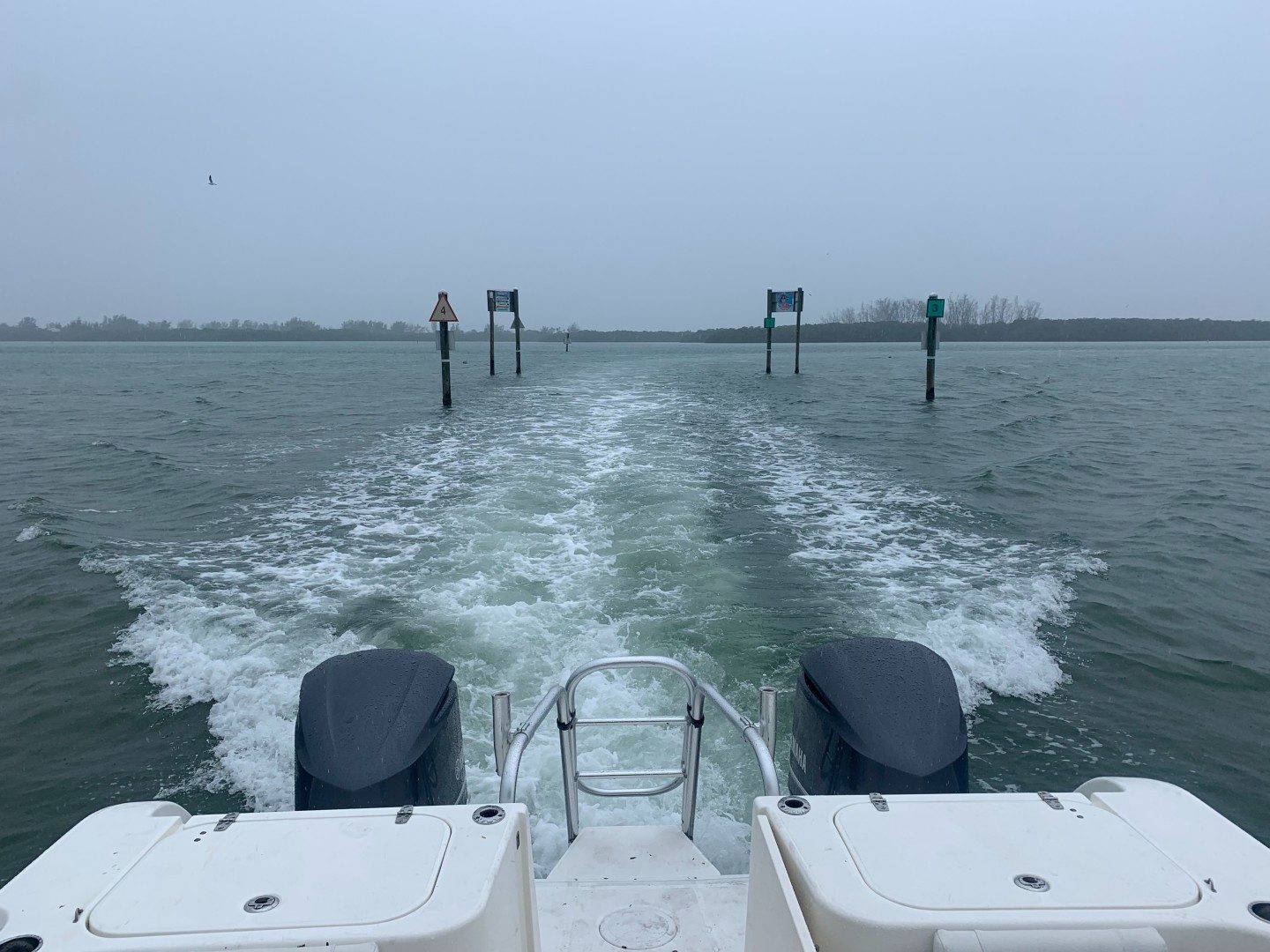 2015 World Cat 320 EC - photo 3