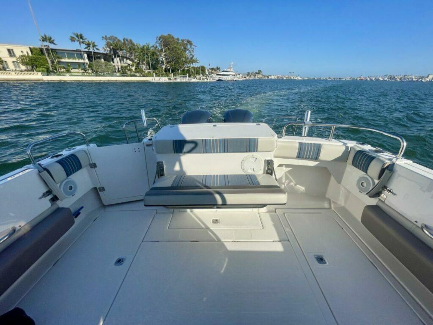 2017 Cutwater C-302 Sport Coupe - photo 2
