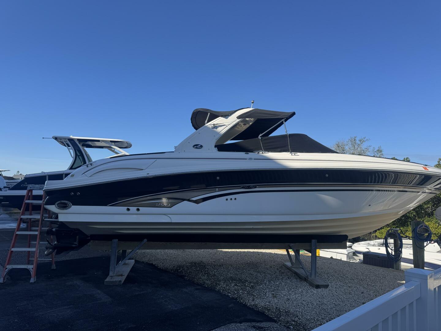 2002 Sea Ray 290 Bowrider - photo 1