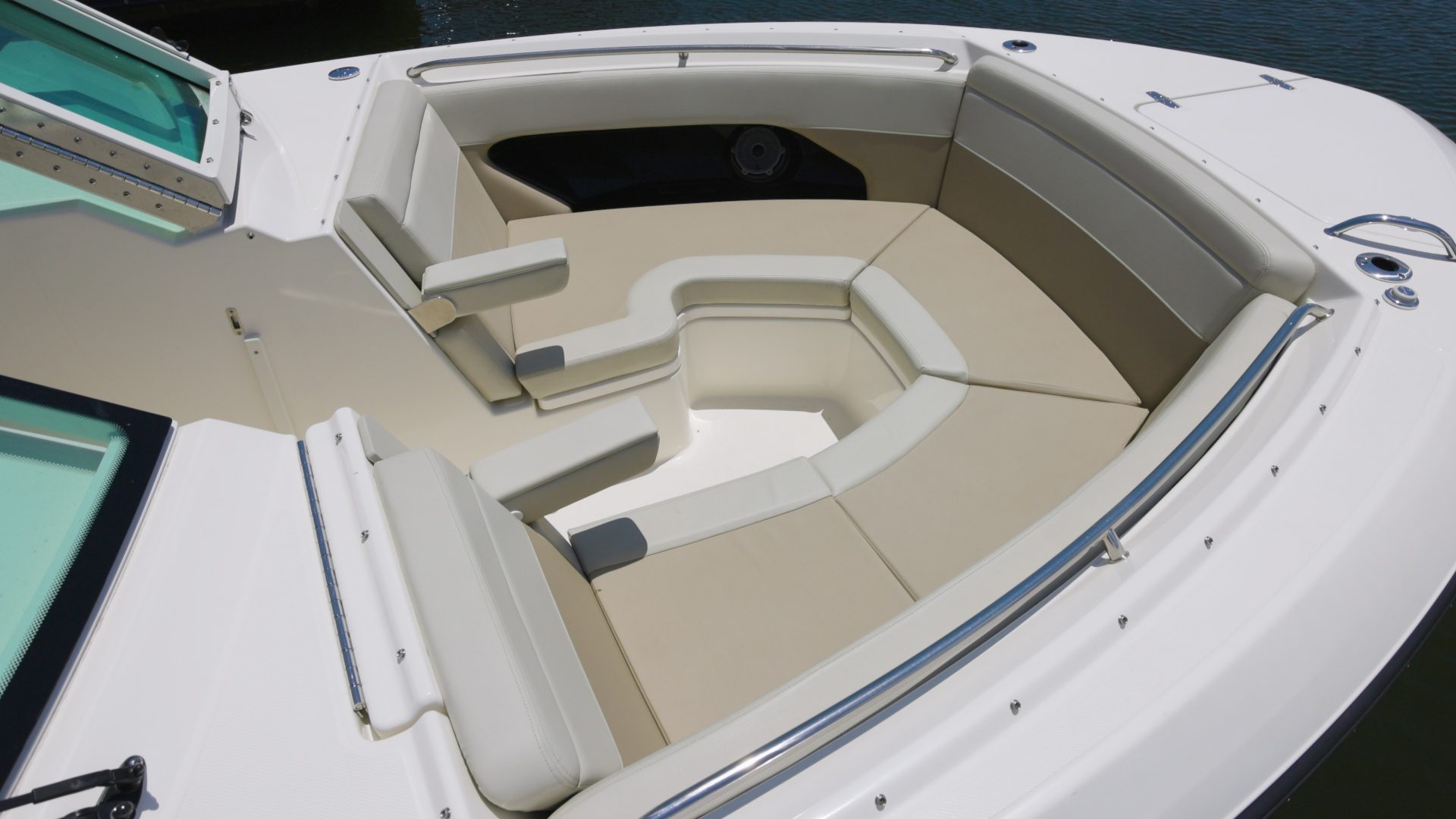 2024 Boston Whaler 280 Vantage - photo 3