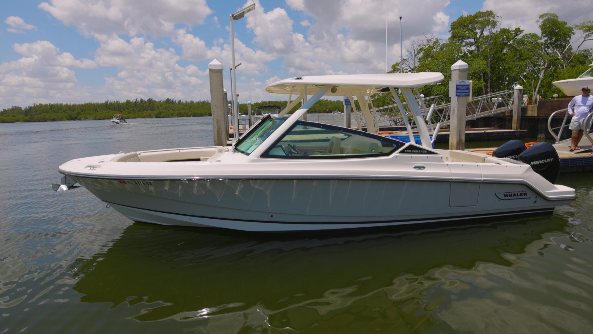 2024 Boston Whaler 280 Vantage - photo 1