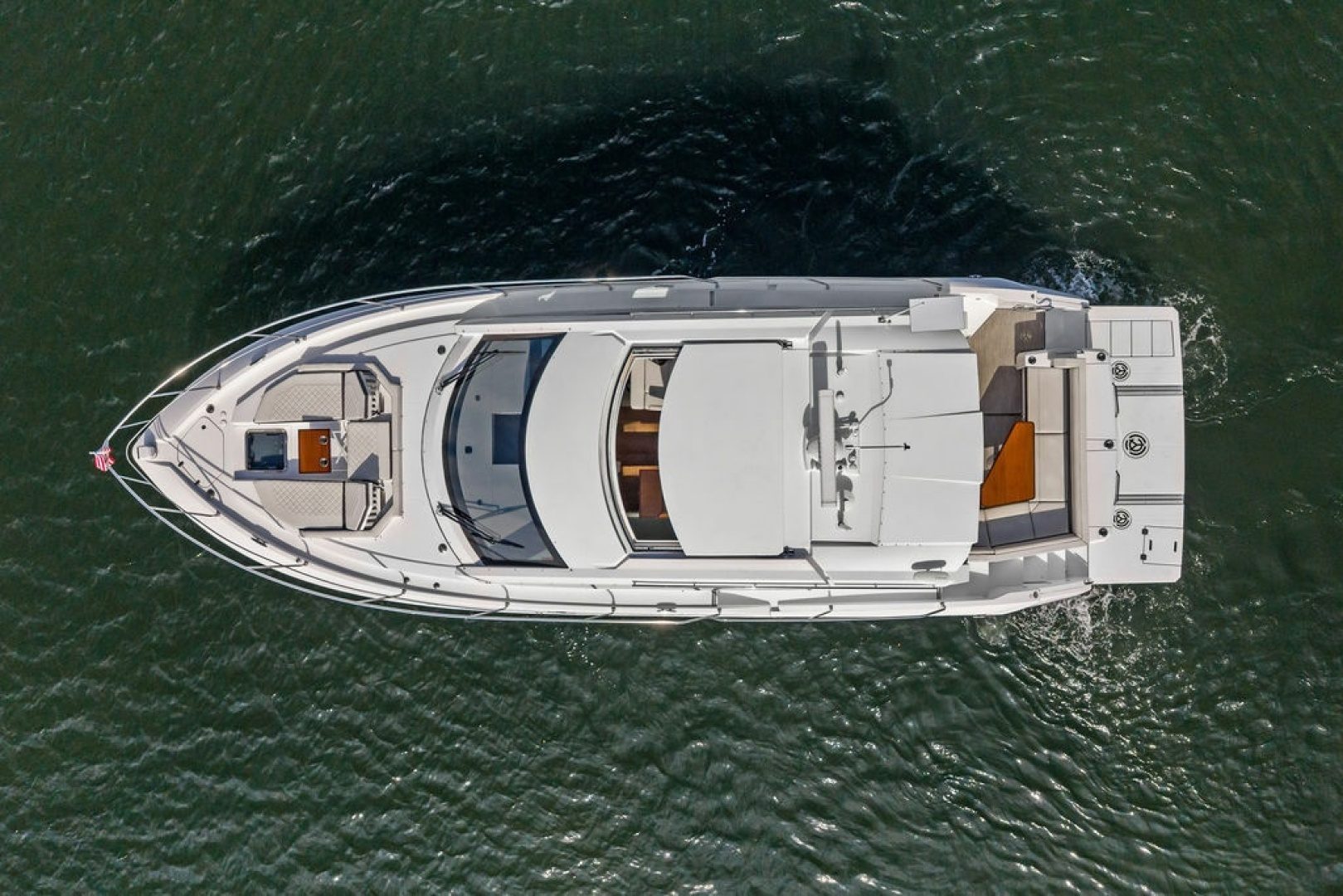 2022 Cruisers Yachts 46 CANTIUS "POSITIVE VIBES" - photo 3