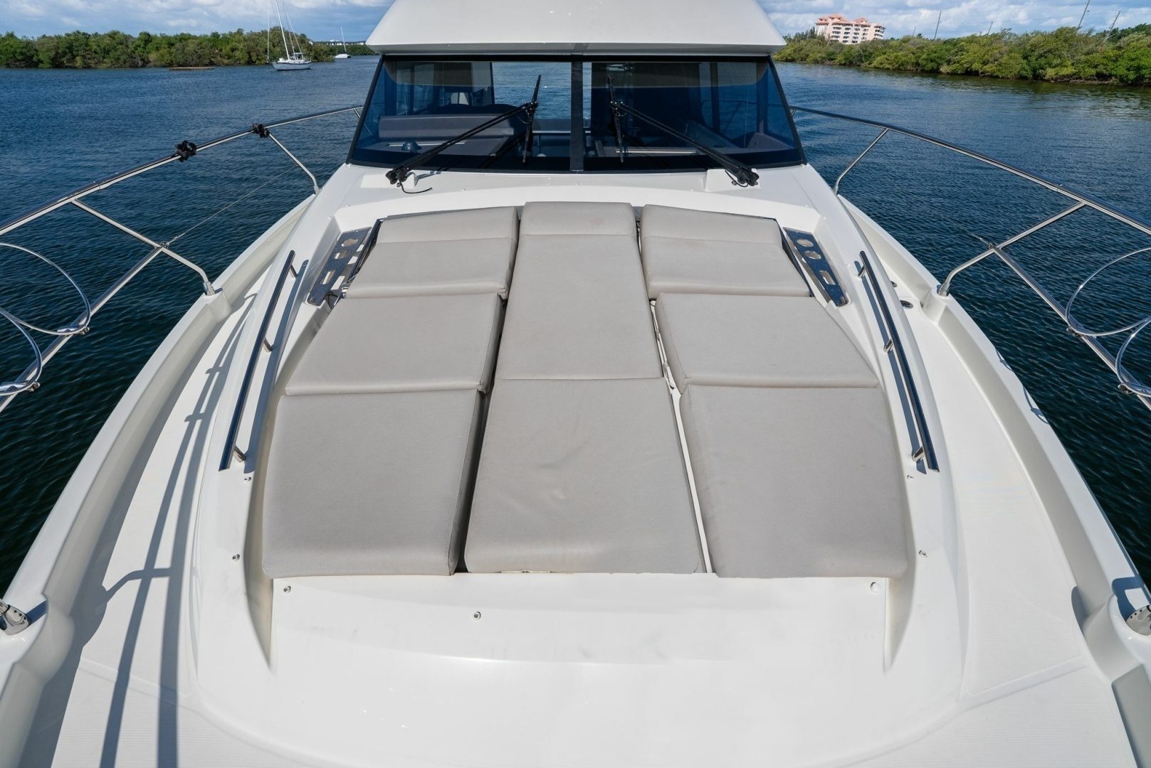 2020 Prestige 460 Flybridge "Galati Yacht Sales Trade" - photo 3
