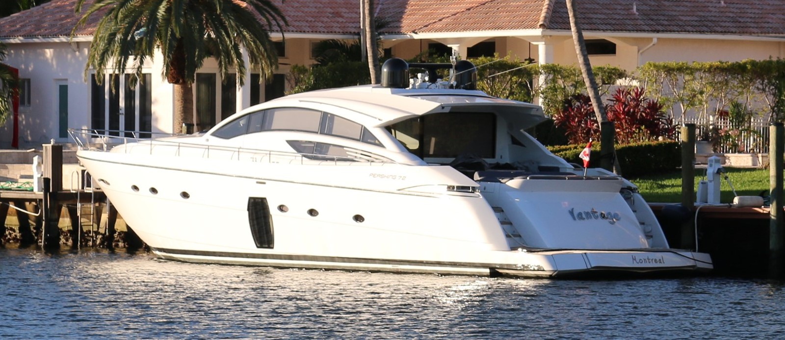 2009 PERSHING 72 "VANTAGE" - photo 2