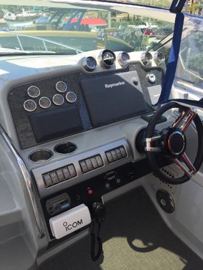 2011 FORMULA 34 Performance Cruiser "-" - photo 3