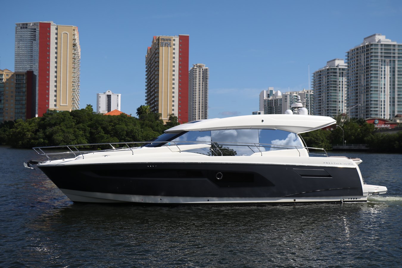2017 PRESTIGE "INTERMARINE TRADE" - photo 3