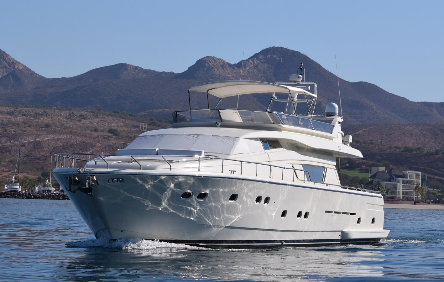 1997 FERRETTI YACHTS 80 "SANTA MARIA III" - photo 3