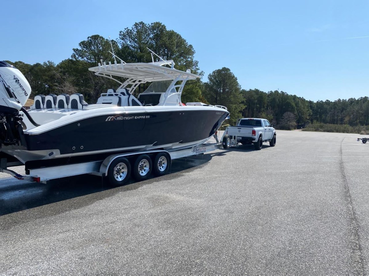 2019 MIDNIGHT EXPRESS POWERBOATS 39 Cuddy "-" - photo 2
