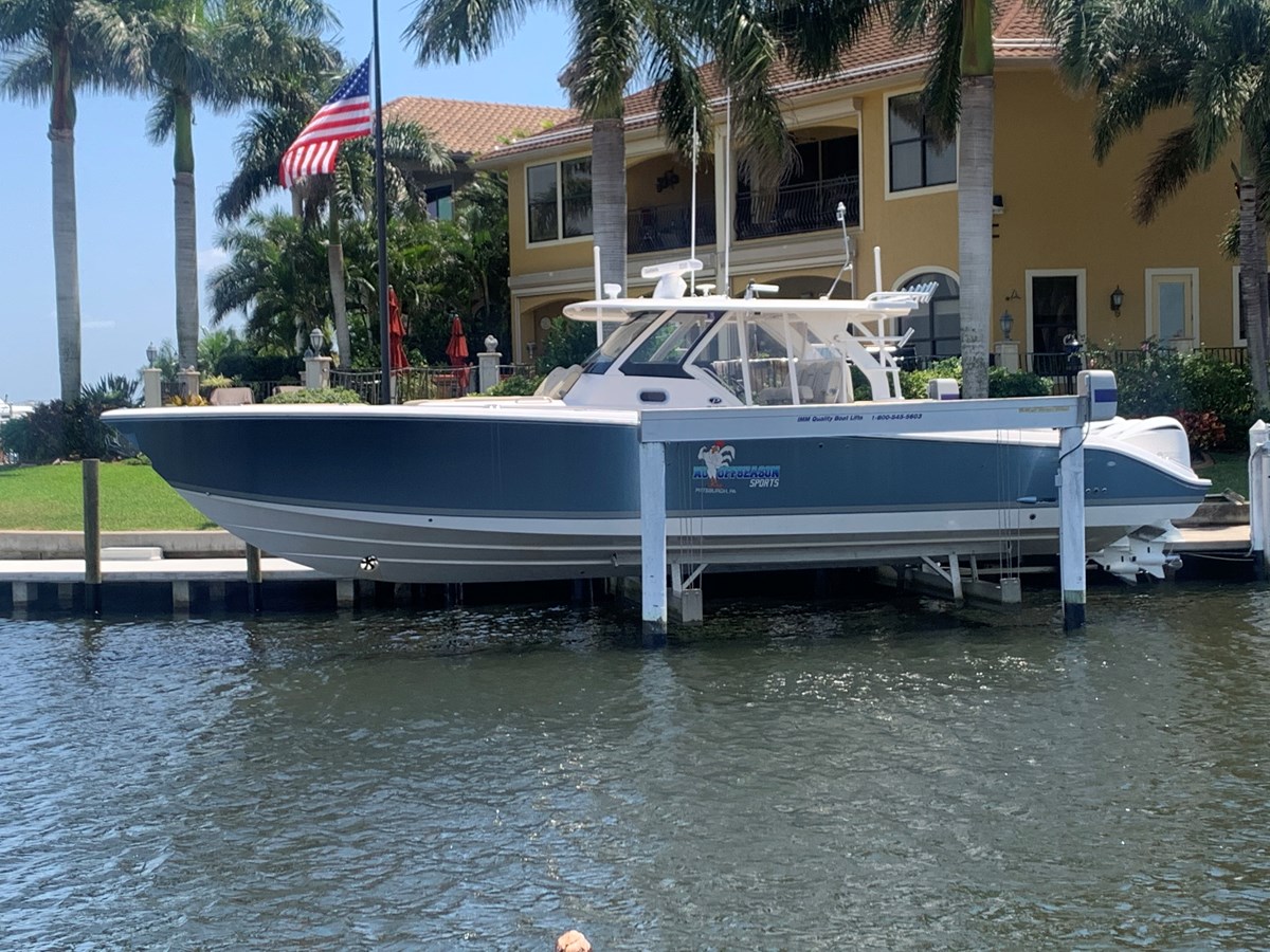 2017 PURSUIT BOATS S 408 "NO OFF SEASONS SPORTS" - photo 1