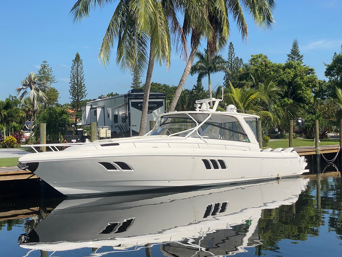 2019 INTREPID POWERBOATS INC. 475 Sport Yacht "-" - photo 1