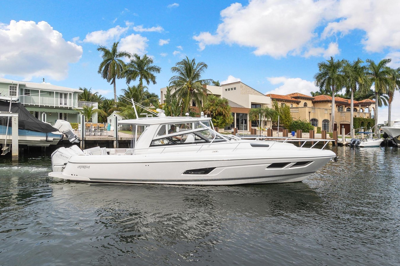 2021 INTREPID POWERBOATS INC. 438 Revolution "SALTY DOG" - photo 2