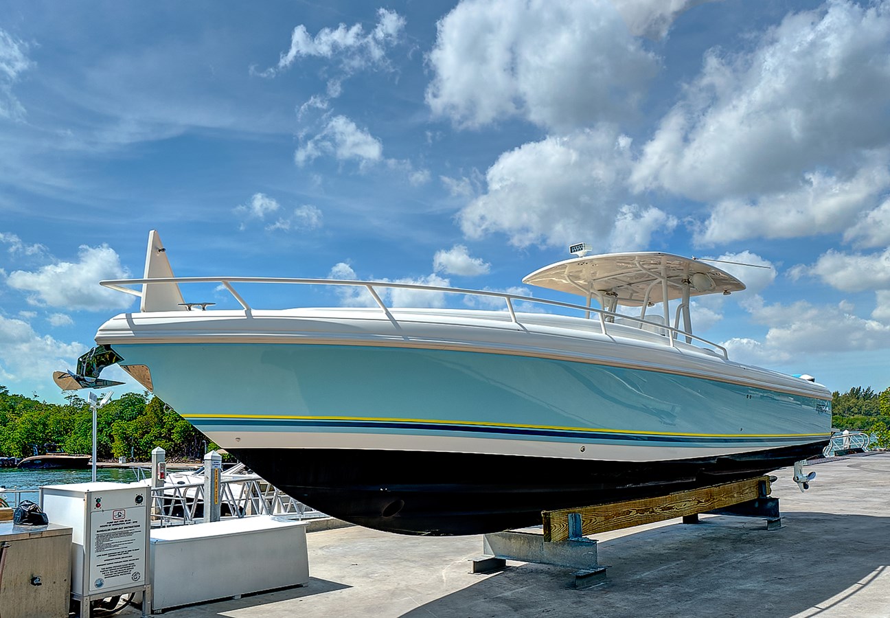 2008 INTREPID POWERBOATS INC. 37 "NEVER GIVE UP" - photo 1