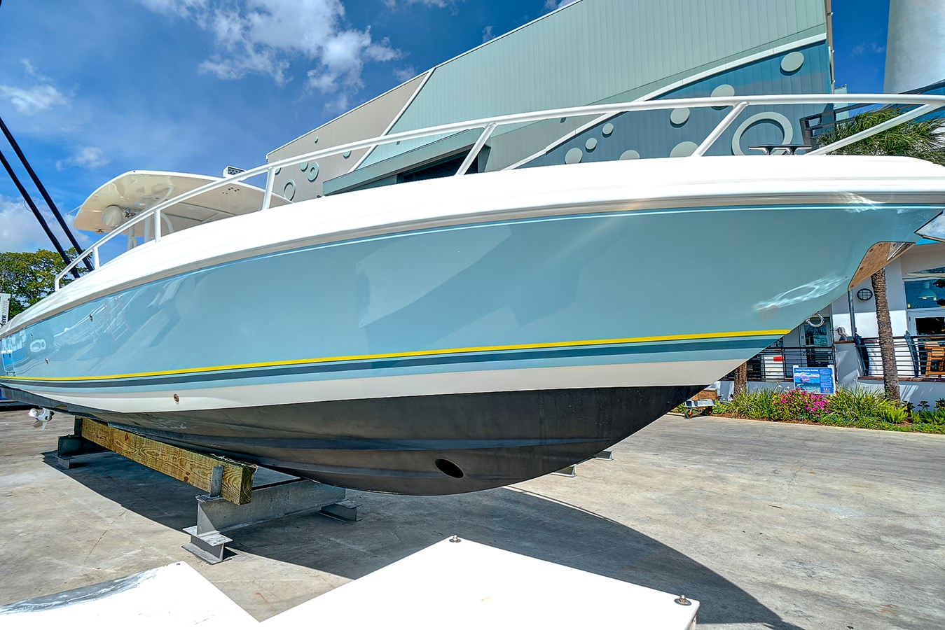 2008 INTREPID POWERBOATS INC. 37 "NEVER GIVE UP" - photo 3