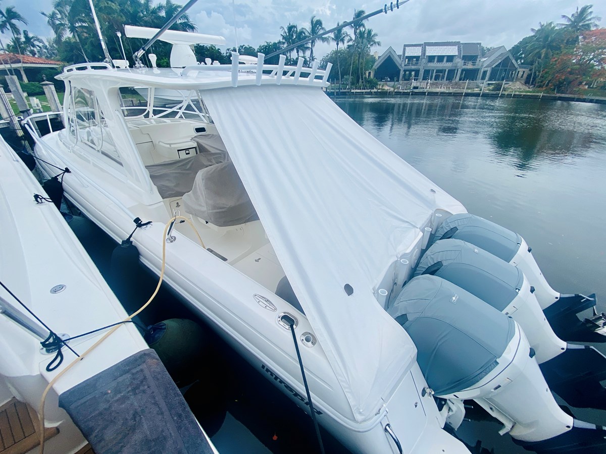 2008 INTREPID POWERBOATS INC. 390 Sport Yacht "-" - photo 3