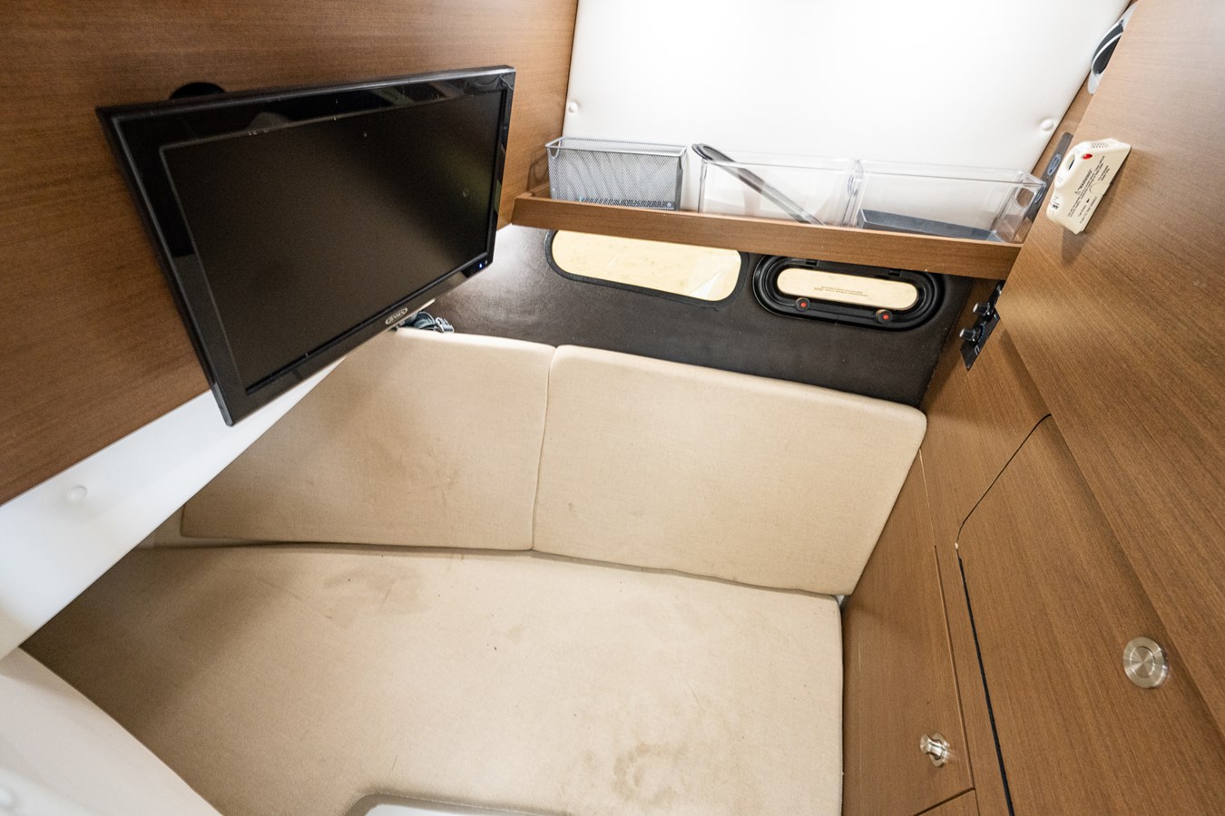 2016 SEA RAY 350 SLX "IRISH EYES III" - photo 3