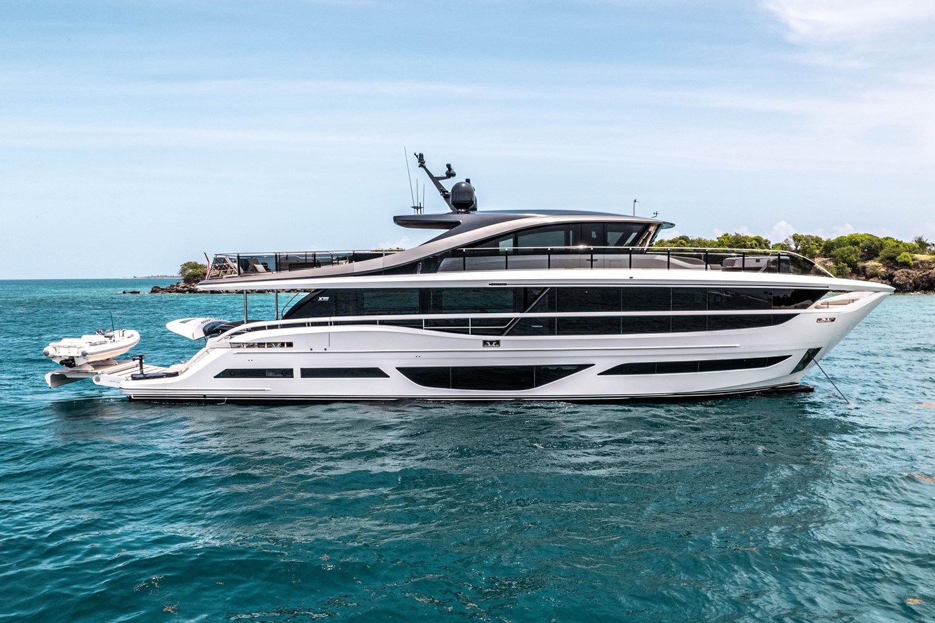 2021 PRINCESS YACHTS X95 "HANG LOOSE" - photo 2