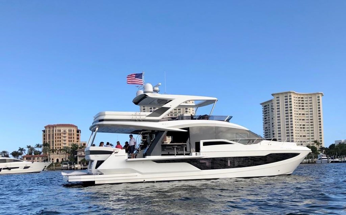 2019 GALEON YACHTS 640 Fly "GODSPEED" - photo 2