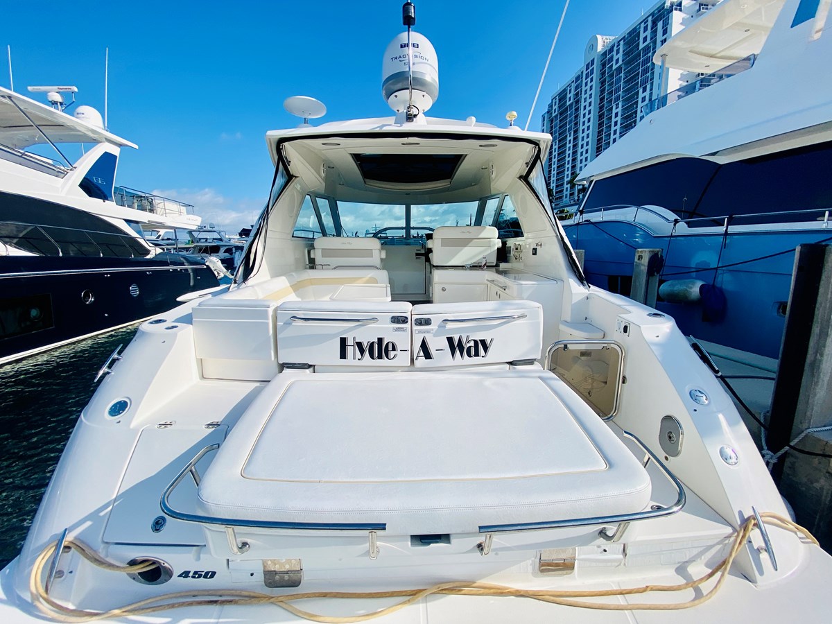 2010 SEA RAY 450 Sundancer "HYDE-A-WAY" - photo 3
