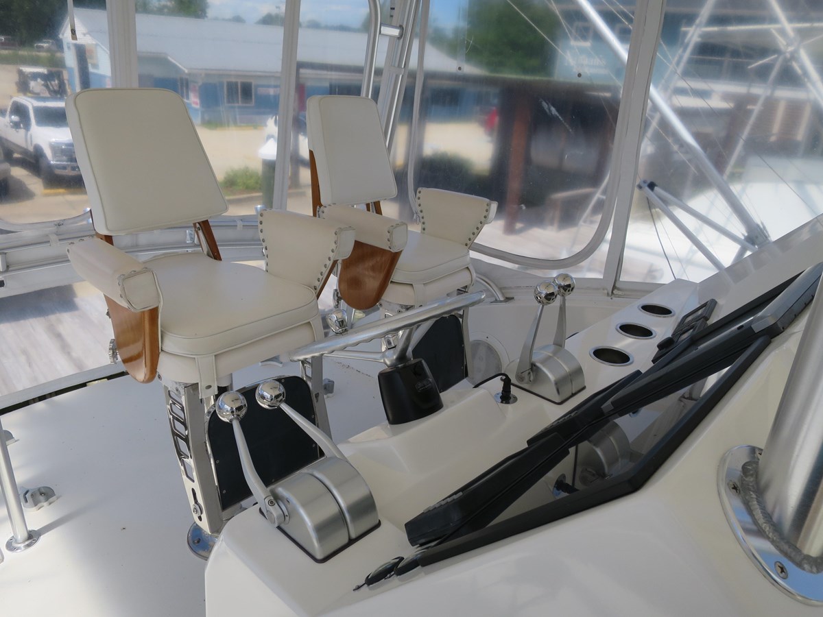 2004 CAVILEER 53 Flybridge "HIGHLANDER" - photo 3